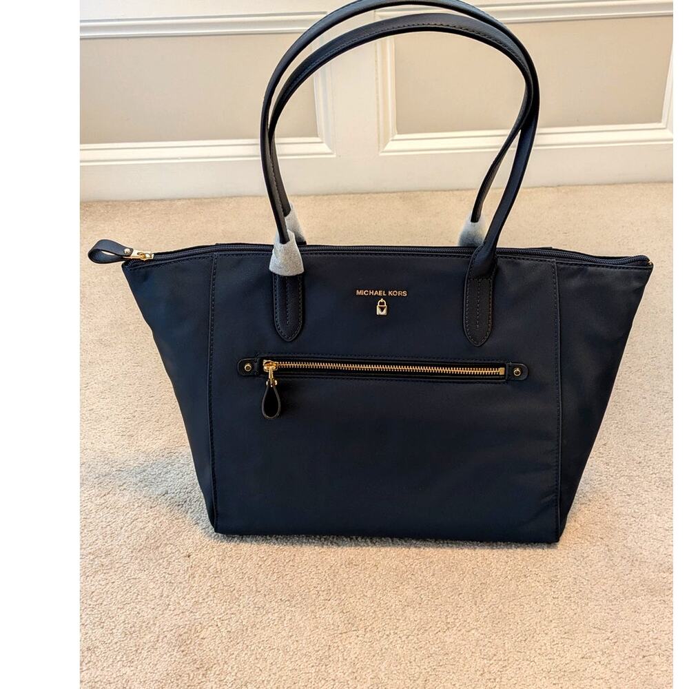 Michael Kors Kelsey Navy Blue Nylon Tote